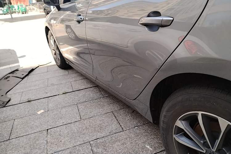 Used BYD Destroyer 05 2024 HONOR Edition DM-i 55KM Luxury Model Left Side Sill