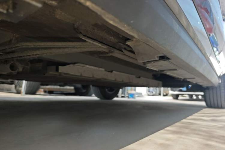 Used BYD Destroyer 05 2024 HONOR Edition DM-i 55KM Luxury Model Left Side Sill