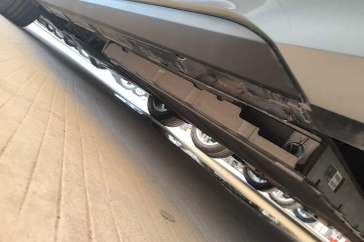 Used BYD Destroyer 05 2024 HONOR Edition DM-i 120KM Prestige Model Left Side Sill