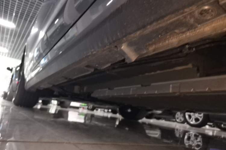 Used BYD Destroyer 05 2024 HONOR Edition DM-i 55KM Luxury Model Left Side Sill
