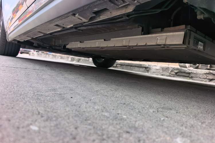 Used BYD Destroyer 05 2024 HONOR Edition DM-i 55KM Luxury Model Left Side Sill