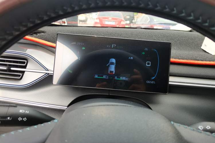 Used BYD Destroyer 05 2024 HONOR Edition DM-i 55KM Luxury Model Odometer Close Up