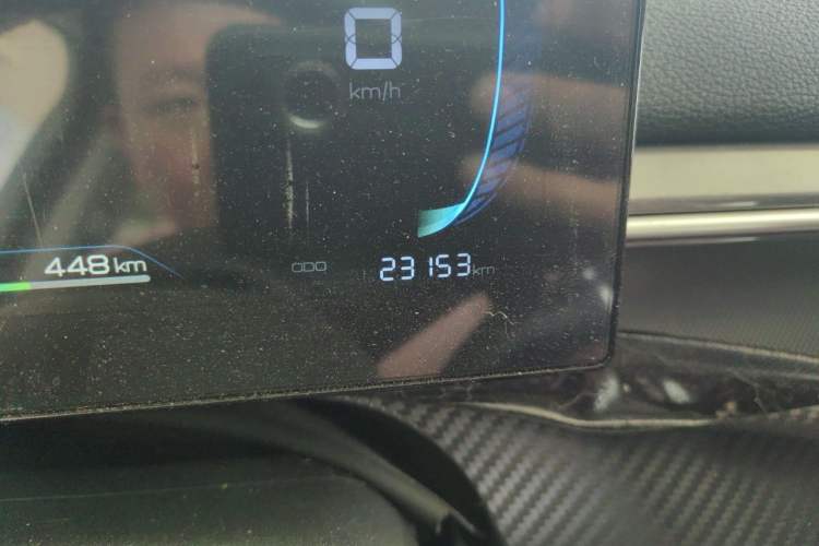 Used BYD Destroyer 05 2024 HONOR Edition DM-i 55KM Luxury Model Odometer Close Up