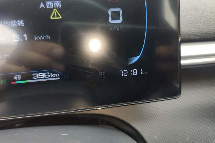 Used BYD Destroyer 05 2024 HONOR Edition DM-i 55KM Luxury Model Odometer Close Up