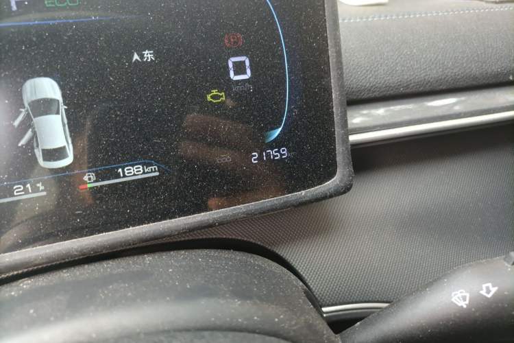 Used BYD Destroyer 05 2024 HONOR Edition DM-i 55KM Luxury Model Odometer Close Up