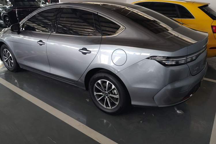 Used BYD Destroyer 05 2024 HONOR Edition DM-i 55KM Luxury Model Rear Left 45 Deg