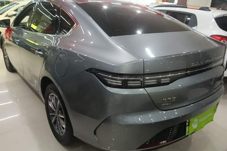Used BYD Destroyer 05 2024 HONOR Edition DM-i 55KM Luxury Model Rear Left 45 Deg