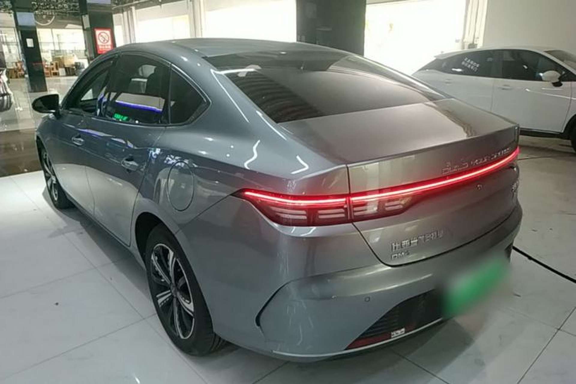 Used BYD Destroyer 05 2024 Honor Edition DM-i 120KM Luxury Model Rear Left 45 Deg