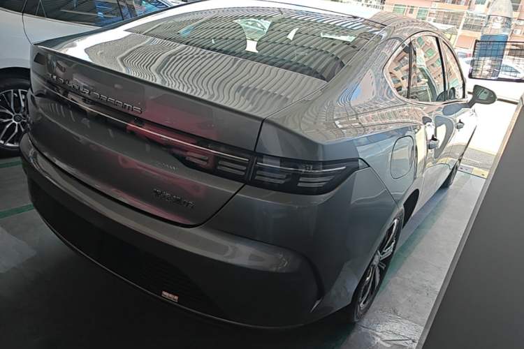 Used BYD Destroyer 05 2024 HONOR Edition DM-i 120KM Prestige Model Rear Right 45 Deg