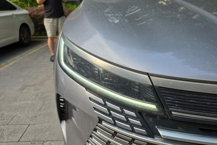 Used BYD Destroyer 05 2024 Honor Edition DM-i 120KM Luxury Model Right Front Headlight