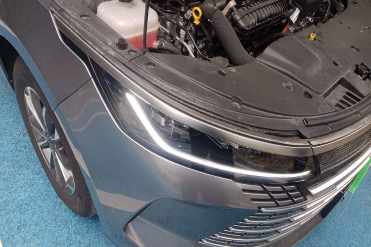 Used BYD Destroyer 05 2024 HONOR Edition DM-i 55KM Luxury Model Right Front Headlight