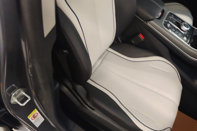 Used BYD Destroyer 05 2024 HONOR Edition DM-i 55KM Luxury Model Right Front Seat