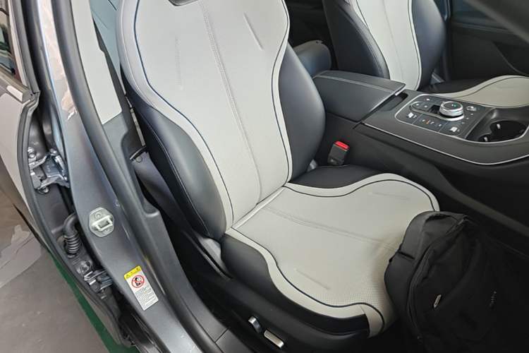 Used BYD Destroyer 05 2024 HONOR Edition DM-i 120KM Prestige Model Right Front Seat