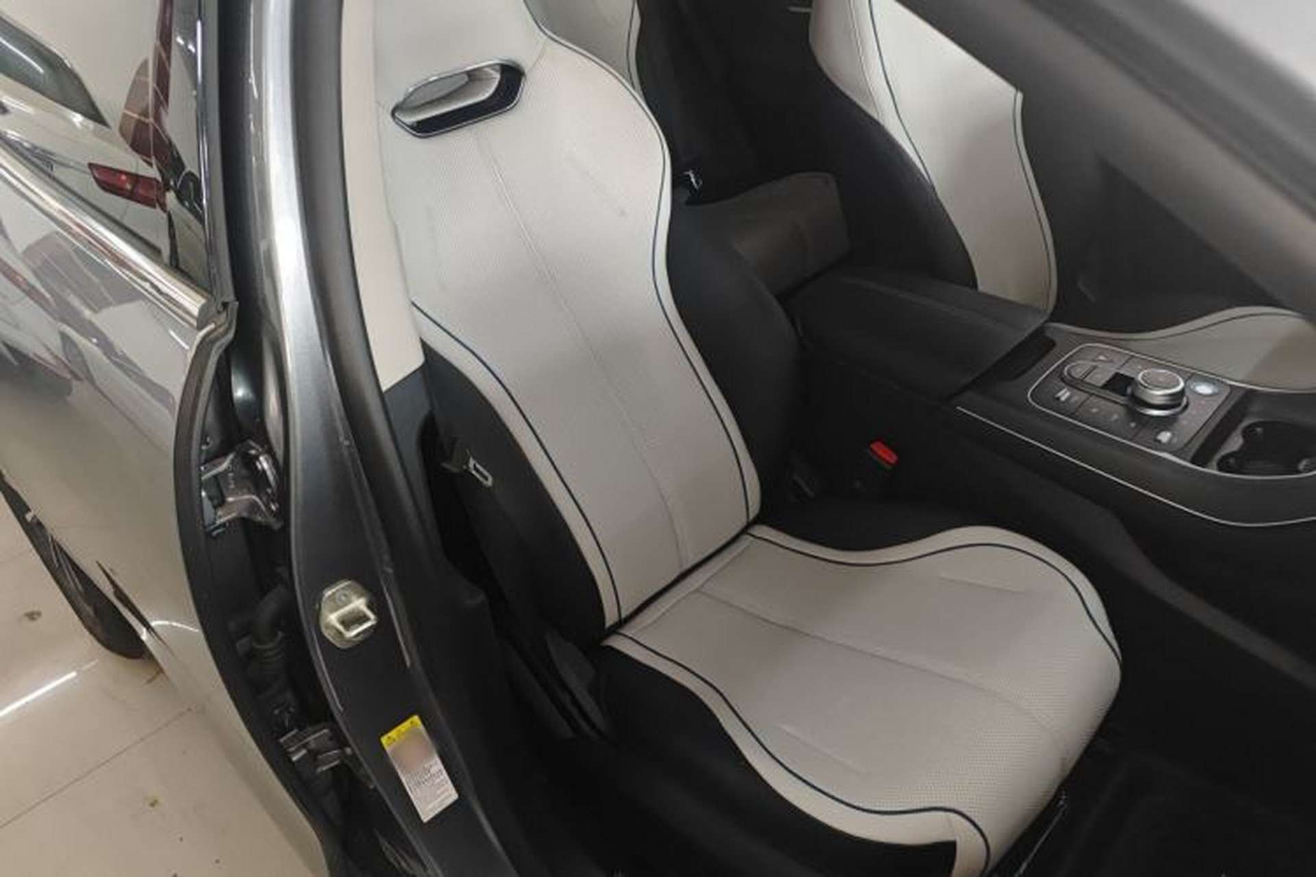 Used BYD Destroyer 05 2024 HONOR Edition DM-i 55KM Luxury Model Right Front Seat