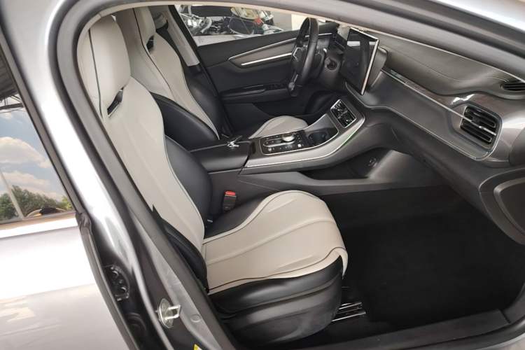 Used BYD Destroyer 05 2024 HONOR Edition DM-i 55KM Luxury Model Right Front Seat