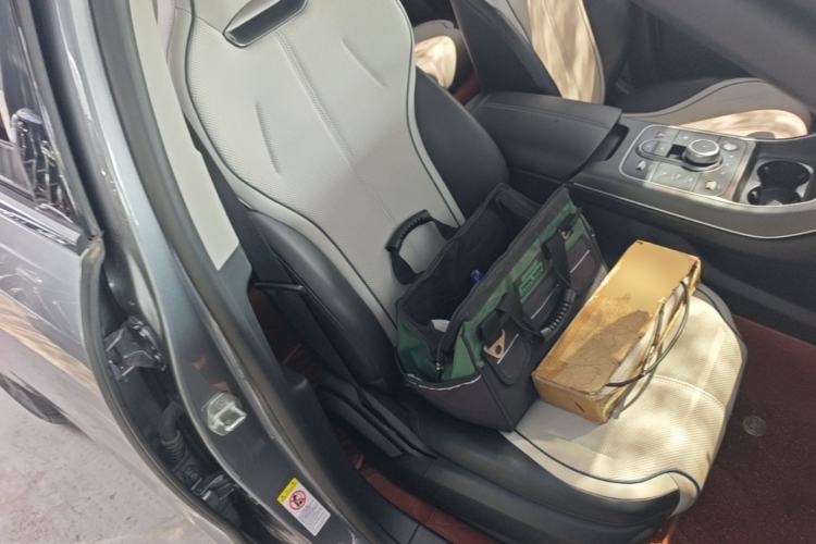 Used BYD Destroyer 05 2024 HONOR Edition DM-i 55KM Luxury Model Right Front Seat