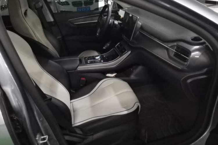 Used BYD Destroyer 05 2024 HONOR Edition DM-i 55KM Luxury Model Right Front Seat
