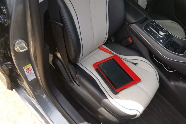 Used BYD Destroyer 05 2024 HONOR Edition DM-i 55KM Luxury Model Right Front Seat