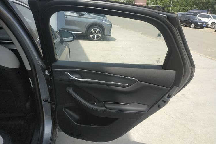 Used BYD Destroyer 05 2024 HONOR Edition DM-i 120KM Flagship Model Right Rear Door Interior