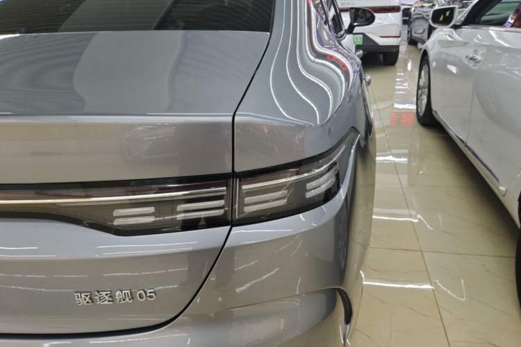 Used BYD Destroyer 05 2024 HONOR Edition DM-i 55KM Luxury Model Right Rear Taillight
