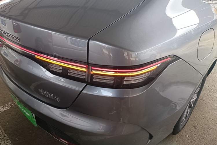 Used BYD Destroyer 05 2024 HONOR Edition DM-i 55KM Luxury Model Right Rear Taillight