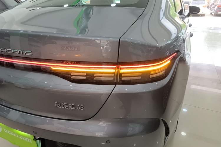 Used BYD Destroyer 05 2024 HONOR Edition DM-i 55KM Luxury Model Right Rear Taillight