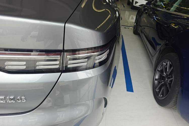 Used BYD Destroyer 05 2024 HONOR Edition DM-i 55KM Luxury Model Right Rear Taillight
