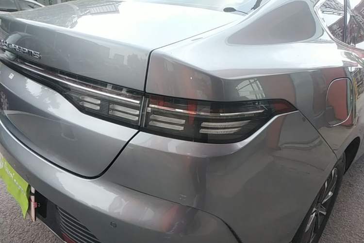 Used BYD Destroyer 05 2024 HONOR Edition DM-i 55KM Luxury Model Right Rear Taillight