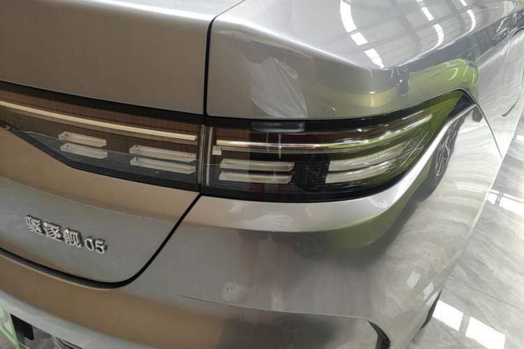 Used BYD Destroyer 05 2024 HONOR Edition DM-i 55KM Luxury Model Right Rear Taillight