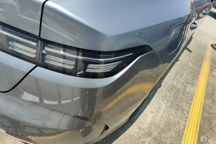 Used BYD Destroyer 05 2024 HONOR Edition DM-i 120KM Prestige Model Right Rear Taillight