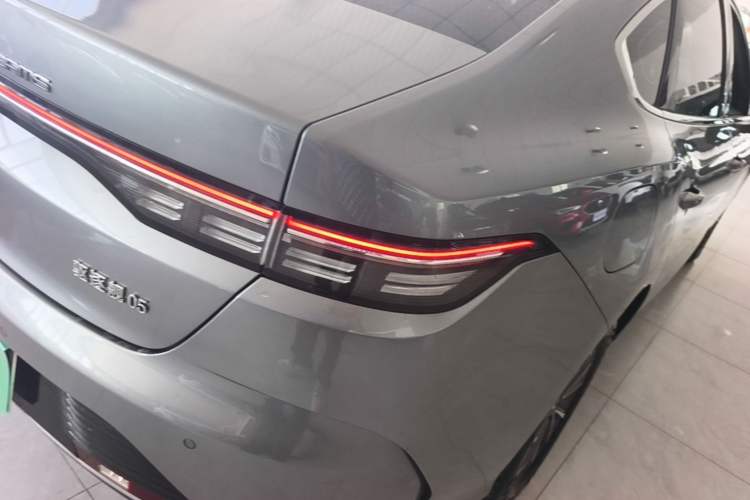 Used BYD Destroyer 05 2024 HONOR Edition DM-i 55KM Luxury Model Right Rear Taillight