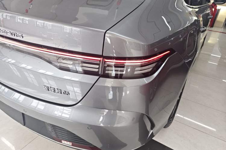 Used BYD Destroyer 05 2024 HONOR Edition DM-i 55KM Luxury Model Right Rear Taillight
