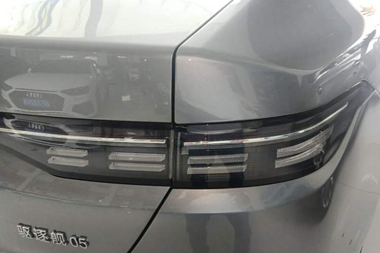 Used BYD Destroyer 05 2024 HONOR Edition DM-i 55KM Luxury Model Right Rear Taillight