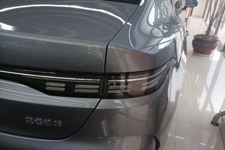 Used BYD Destroyer 05 2024 HONOR Edition DM-i 55KM Luxury Model Right Rear Taillight