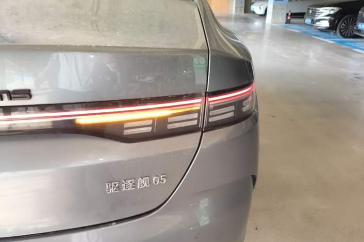 Used BYD Destroyer 05 2024 HONOR Edition DM-i 55KM Luxury Model Right Rear Taillight