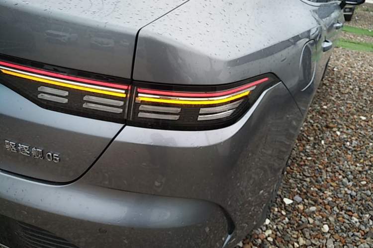 Used BYD Destroyer 05 2024 HONOR Edition DM-i 55KM Luxury Model Right Rear Taillight