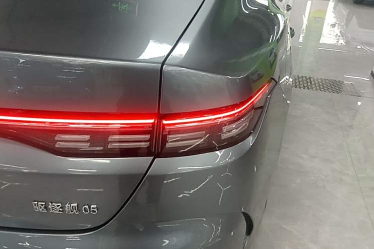 Used BYD Destroyer 05 2024 HONOR Edition DM-i 55KM Luxury Model Right Rear Taillight