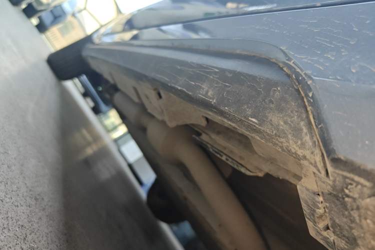 Used BYD Destroyer 05 2024 HONOR Edition DM-i 55KM Luxury Model Right Side Sill