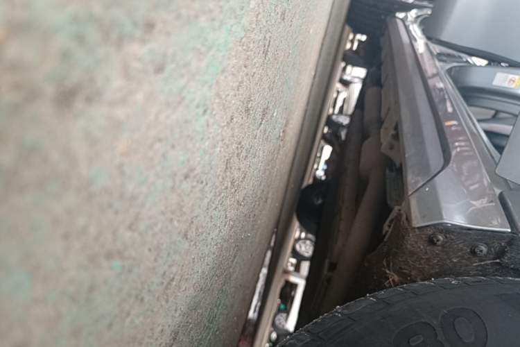 Used BYD Destroyer 05 2024 HONOR Edition DM-i 55KM Luxury Model Right Side Sill