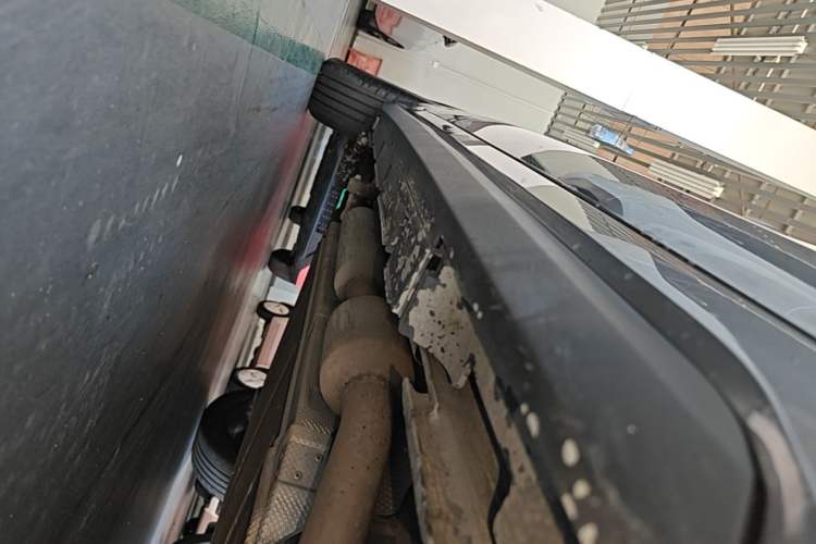 Used BYD Destroyer 05 2024 HONOR Edition DM-i 120KM Prestige Model Right Side Sill
