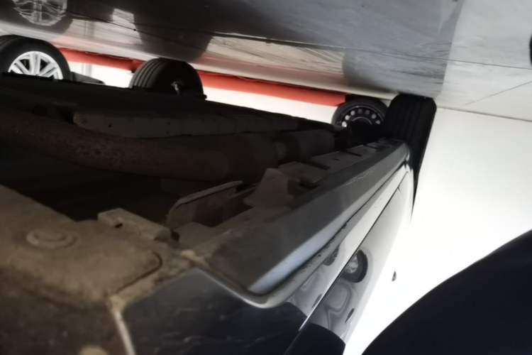 Used BYD Destroyer 05 2024 HONOR Edition DM-i 55KM Luxury Model Right Side Sill