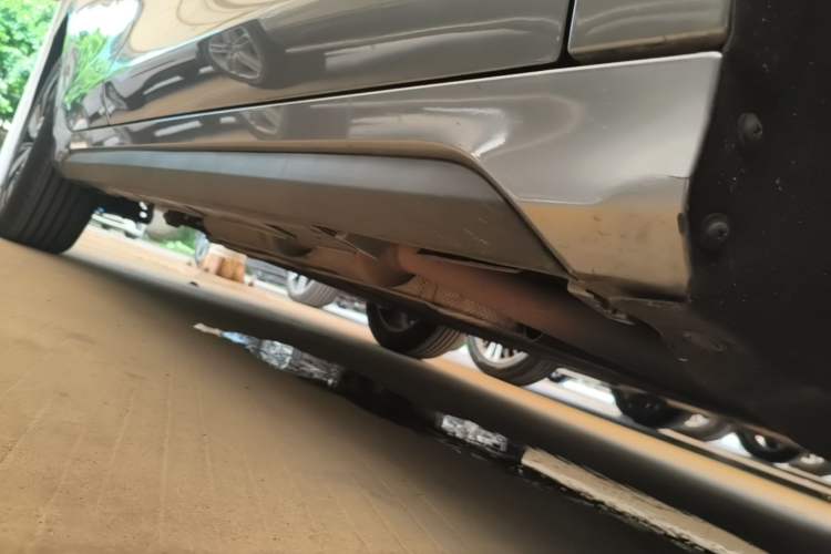 Used BYD Destroyer 05 2024 HONOR Edition DM-i 120KM Prestige Model Right Side Sill