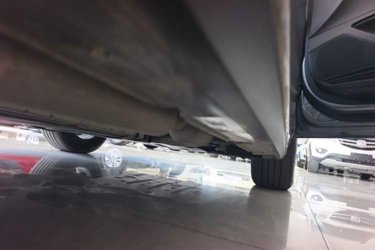 Used BYD Destroyer 05 2024 HONOR Edition DM-i 55KM Luxury Model Right Side Sill