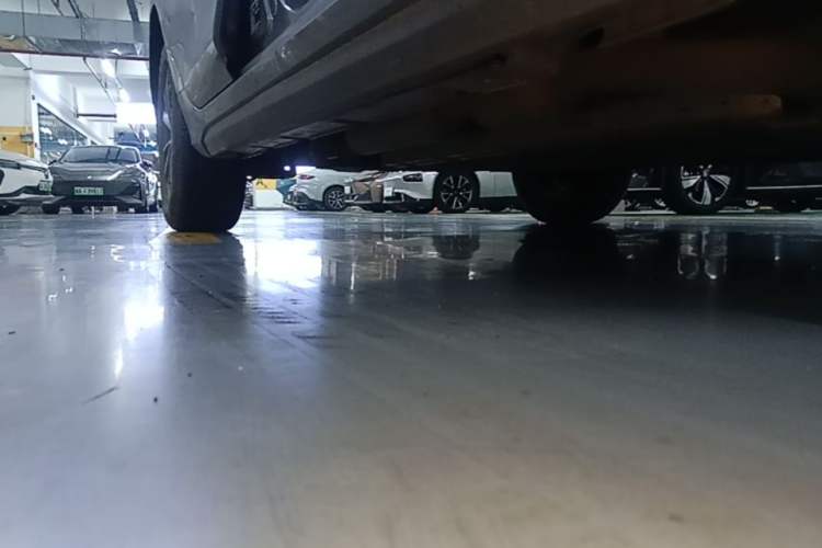 Used BYD Destroyer 05 2024 HONOR Edition DM-i 55KM Luxury Model Right Side Sill