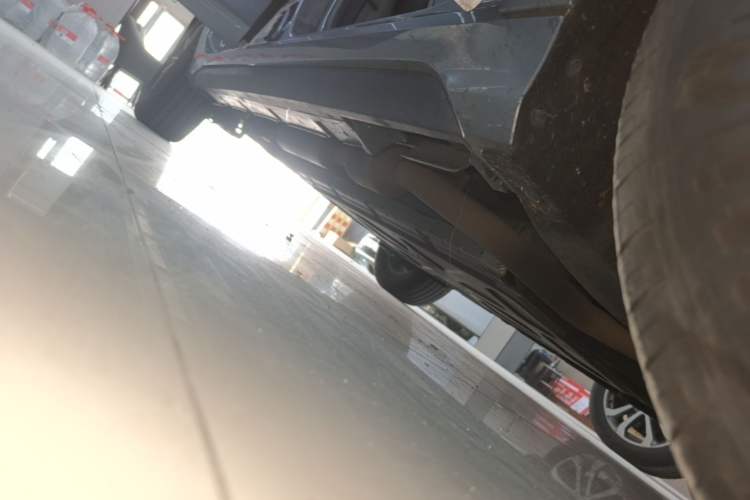 Used BYD Destroyer 05 2024 HONOR Edition DM-i 55KM Luxury Model Right Side Sill