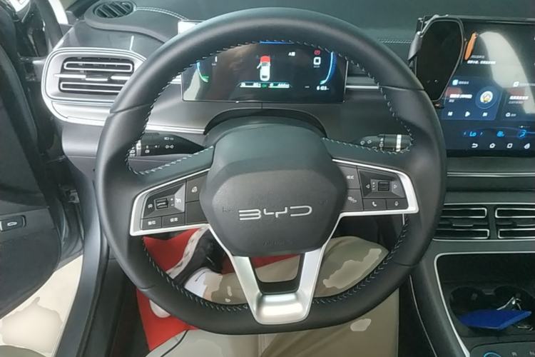 Used BYD Destroyer 05 2024 HONOR Edition DM-i 55KM Luxury Model Steering Wheel