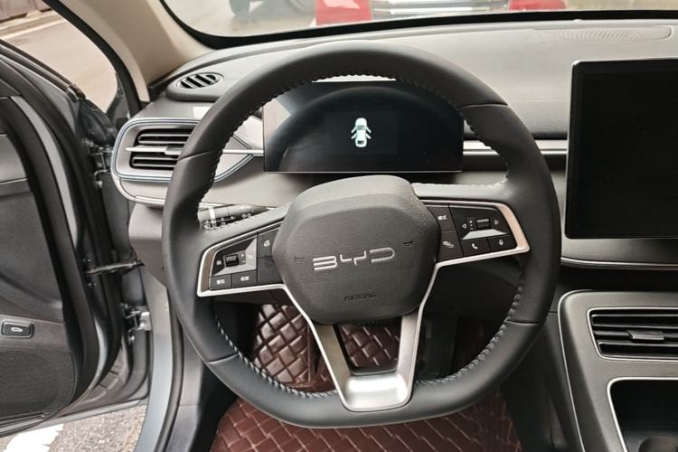 Used BYD Destroyer 05 2024 HONOR Edition DM-i 55KM Luxury Model Steering Wheel