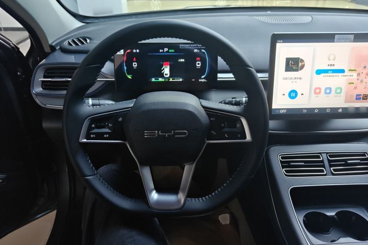 Used BYD Destroyer 05 2024 HONOR Edition DM-i 55KM Luxury Model Steering Wheel