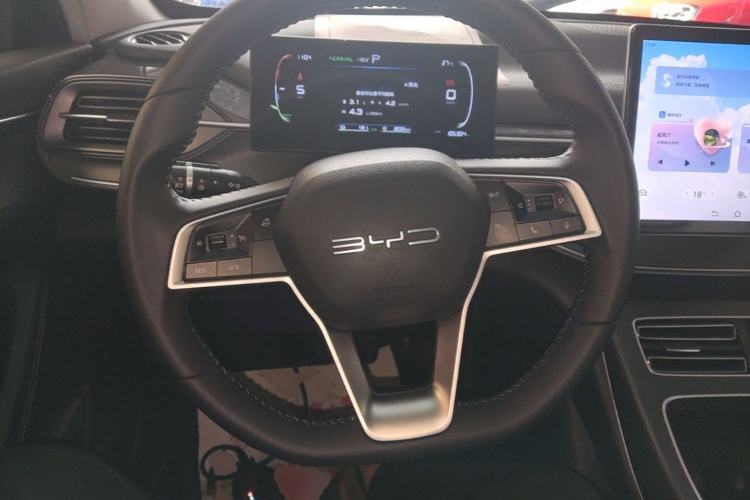 Used BYD Destroyer 05 2024 HONOR Edition DM-i 55KM Luxury Model Steering Wheel