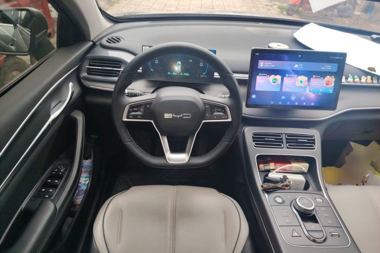 Used BYD Destroyer 05 2024 Honor Edition DM-i 120KM Luxury Model Steering Wheel